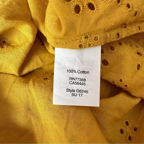 Madewell Eyelet Off-the-Shoulder Cropped Top Gold Apple Yellow Festival Small - Picture 7 of 7